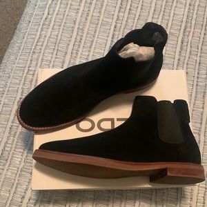 Black Aldo Chelsea boots Sz 9